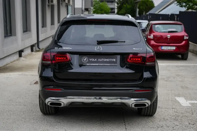 Mercedes-Benz GLC 300 din 2021 cu 35.300 km - oferta MER109040 - foto 5