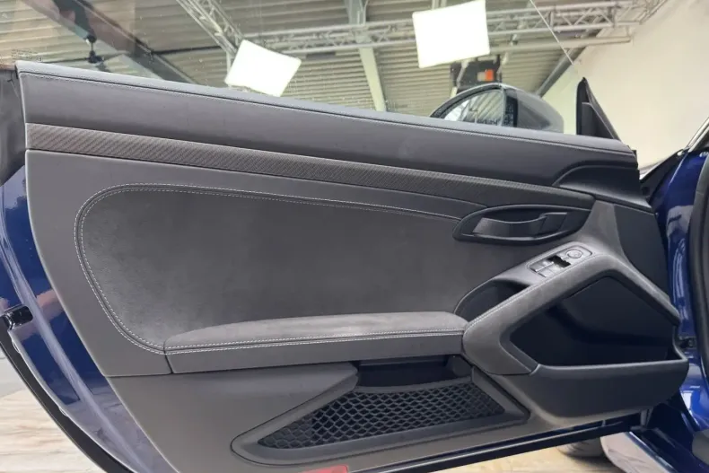 Porsche Cayman din 2023 cu 3.980 km - oferta POR109056 - foto 14