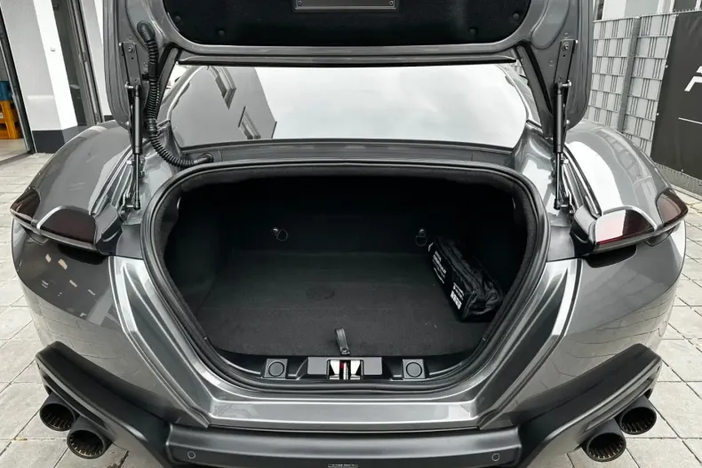 Ferrari Roma din 2023 cu 3.900 km - oferta FER109063 - foto 8