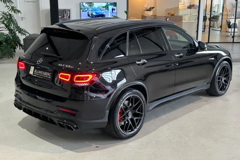 Mercedes-Benz GLC 63 AMG din 2022 cu 48.519 km - oferta MER109068 - foto 10