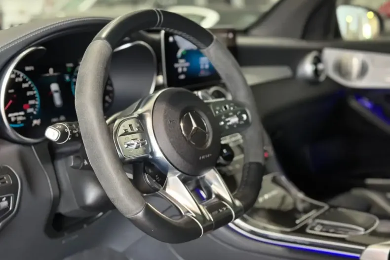 Mercedes-Benz GLC 63 AMG din 2022 cu 48.519 km - oferta MER109068 - foto 16