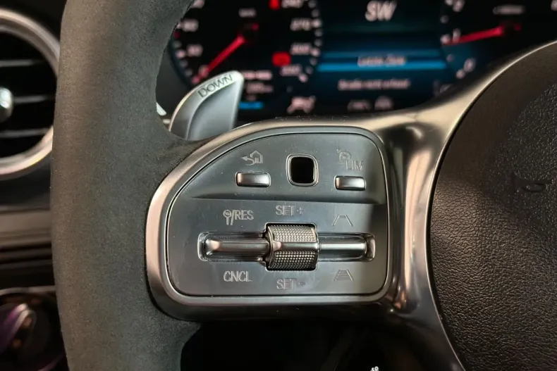 Mercedes-Benz GLC 63 AMG din 2022 cu 48.519 km - oferta MER109068 - foto 25