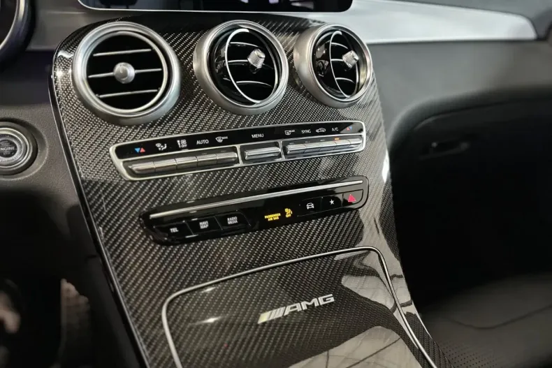 Mercedes-Benz GLC 63 AMG din 2022 cu 48.519 km - oferta MER109068 - foto 28