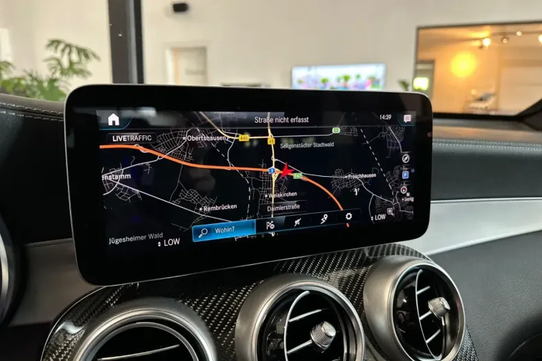 Mercedes-Benz GLC 63 AMG din 2022 cu 48.519 km - oferta MER109068 - foto 34