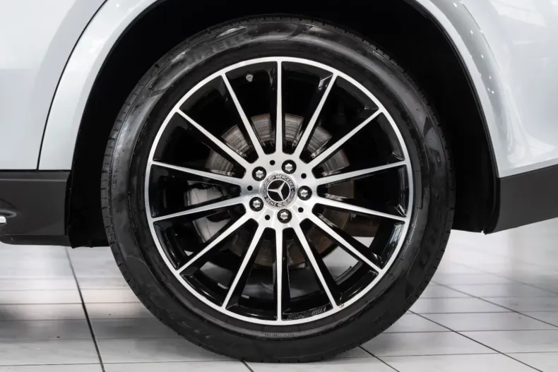 Mercedes-Benz GLE 400 din 2022 cu 63.517 km - oferta MER109069 - foto 17