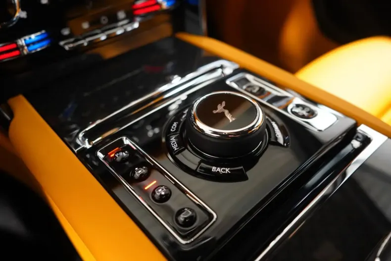 Rolls-Royce Cullinan din 2023 cu 4.900 km - oferta ROL109081 - foto 16