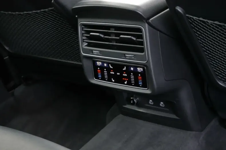 Audi Q7 din 2025 cu 27.709 km - oferta AUD109085 - foto 19