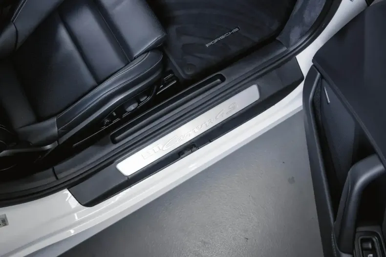 Porsche 992 din 2024 cu 28.550 km - oferta POR109096 - foto 22