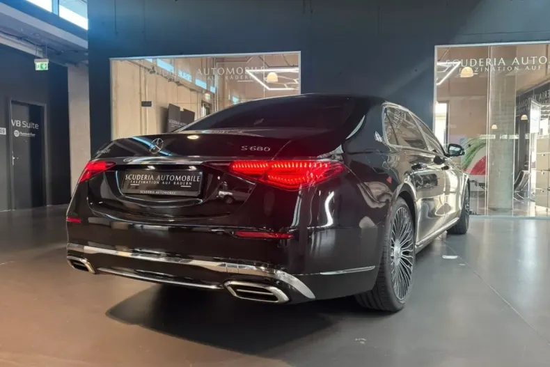 Mercedes-Benz S 680 din 2024 cu 6.950 km - oferta MER109105 - foto 2