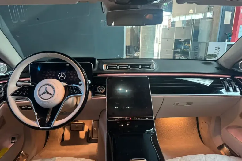 Mercedes-Benz S 680 din 2024 cu 6.950 km - oferta MER109105 - foto 12