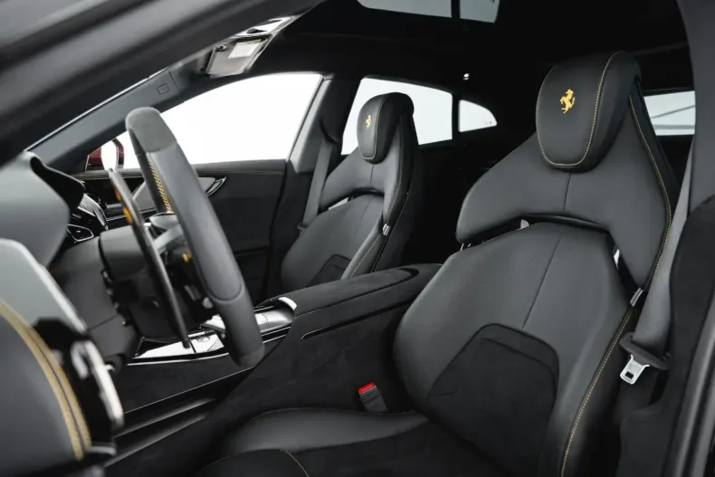 Ferrari Purosangue din 2024 cu 1.810 km - oferta FER109110 - foto 14