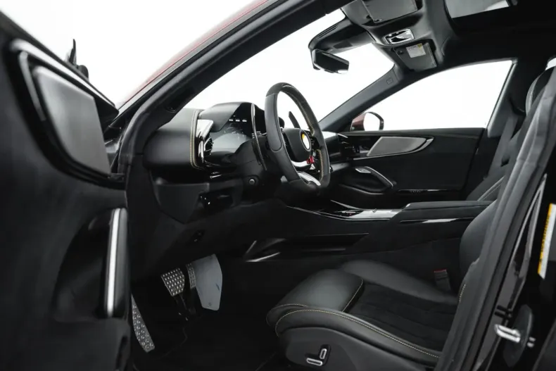 Ferrari Purosangue din 2024 cu 1.810 km - oferta FER109110 - foto 17