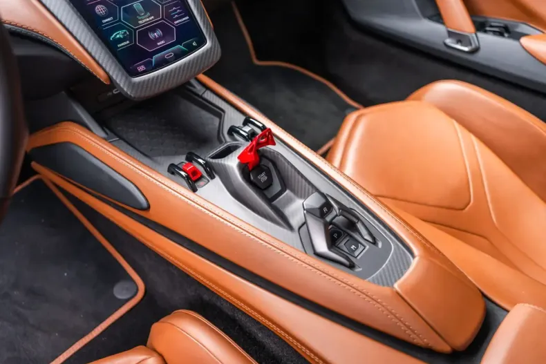 Lamborghini Revuelto din 2024 cu 9.999 km - oferta LAM109114 - foto 19