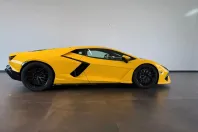 Lamborghini Revuelto din 2024 cu 4.500 km - oferta LAM109115 - foto 6