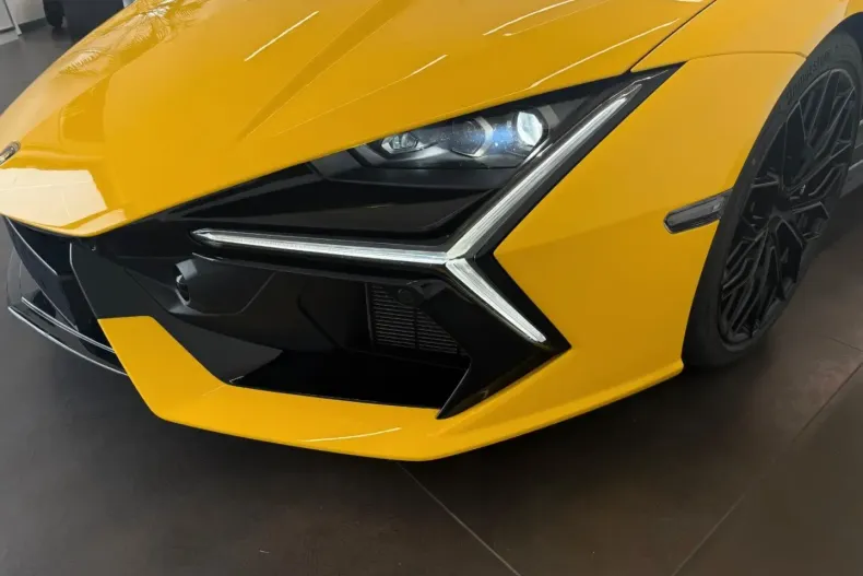 Lamborghini Revuelto din 2024 cu 4.500 km - oferta LAM109115 - foto 27