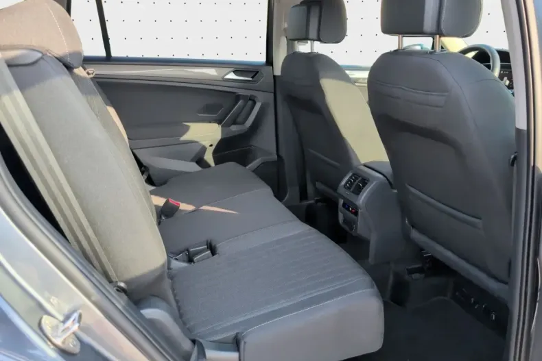 Volkswagen Tiguan Allspace din 2024 cu 32.200 km - oferta VOL109116 - foto 15