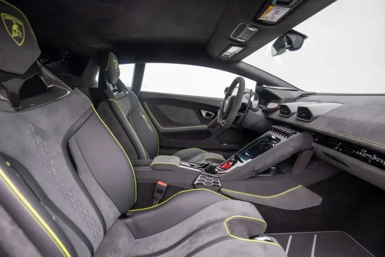 Lamborghini Huracán din 2023 cu 3.520 km - oferta LAM109117 - foto 6