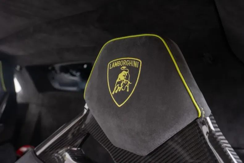 Lamborghini Huracán din 2023 cu 3.520 km - oferta LAM109117 - foto 14