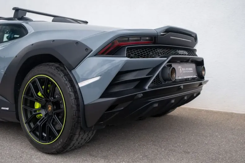 Lamborghini Huracán din 2023 cu 3.520 km - oferta LAM109117 - foto 25