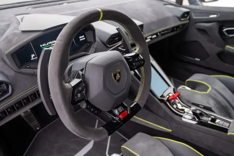 Lamborghini Huracán din 2023 cu 3.520 km - oferta LAM109117 - foto 28