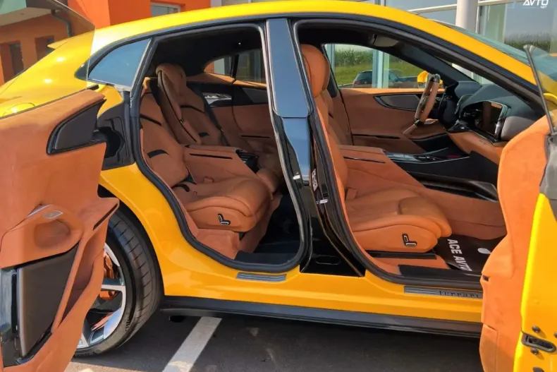 Ferrari Purosangue din 2024 cu 4.200 km - oferta FER109122 - foto 7