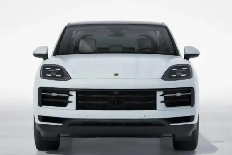 Porsche Cayenne din 2024 cu 26.440 km - oferta POR109123 - foto 1