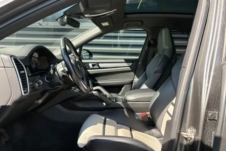 Porsche Cayenne din 2021 cu 80.700 km - oferta POR109145 - foto 16