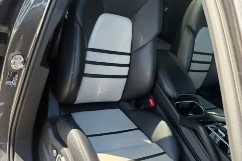 Porsche Cayenne din 2021 cu 80.700 km - oferta POR109145 - foto 21