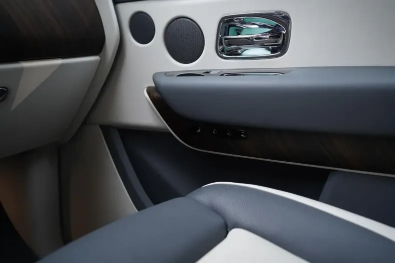 Rolls-Royce Cullinan din 2021 cu 33.290 km - oferta ROL109151 - foto 14