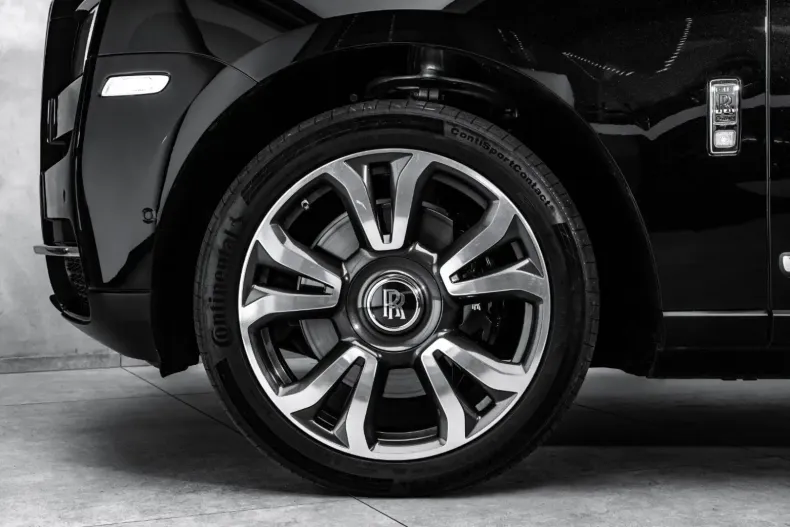 Rolls-Royce Cullinan din 2020 cu 32.800 km - oferta ROL109152 - foto 8