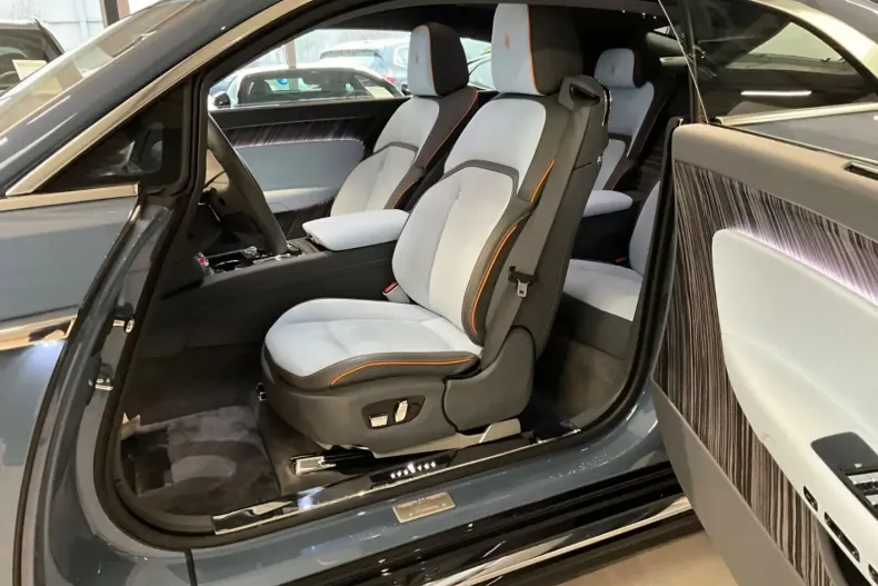 Rolls-Royce Spectre din 2023 cu 6.500 km - oferta ROL109157 - foto 2