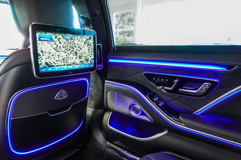 Mercedes-Benz S 680 din 2023 cu 9.592 km - oferta MER109168 - foto 17