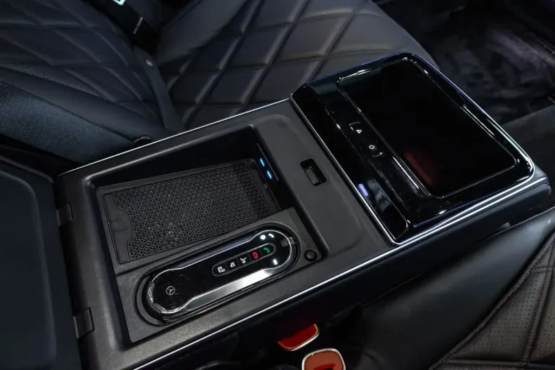 Mercedes-Benz S 680 din 2023 cu 9.592 km - oferta MER109168 - foto 19