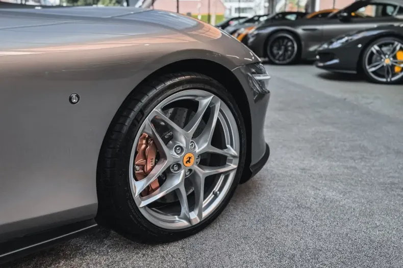 Ferrari Roma din 2021 cu 18.000 km - oferta FER109176 - foto 8