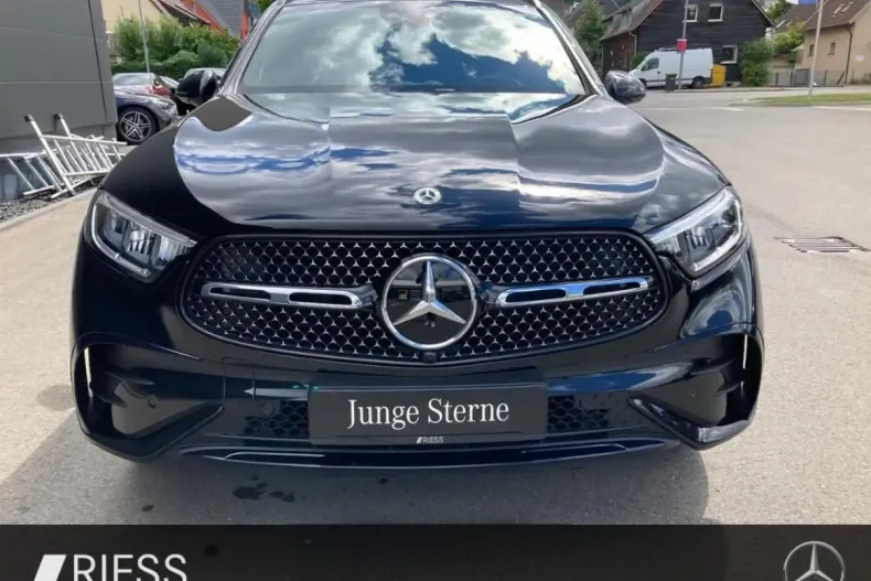 Mercedes-Benz GLC 220 din 2024 cu 26.230 km - oferta MER109179 - foto 2