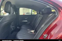 Mercedes-Benz E 400 din 2024 cu 3.438 km - oferta MER109180 - foto 9