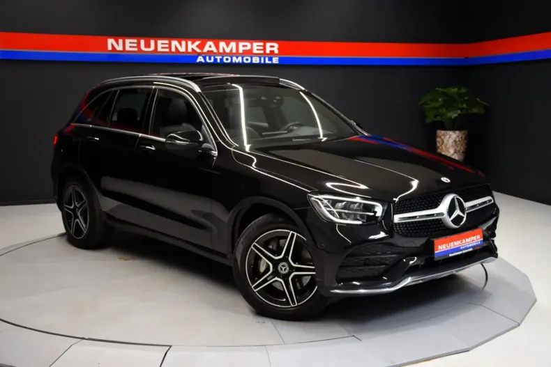 Mercedes-Benz GLC 220 din 2022 cu 55.500 km - oferta MER109181 - foto 1