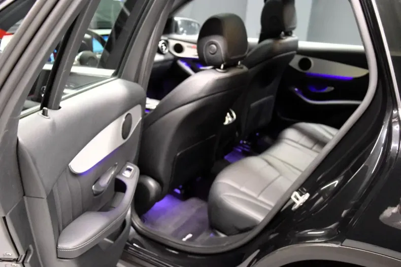 Mercedes-Benz GLC 220 din 2022 cu 55.500 km - oferta MER109181 - foto 17