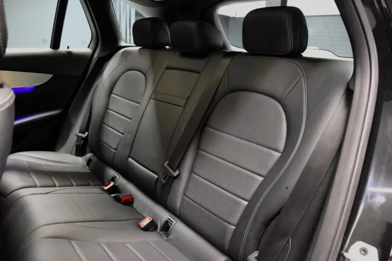 Mercedes-Benz GLC 220 din 2022 cu 55.500 km - oferta MER109181 - foto 18