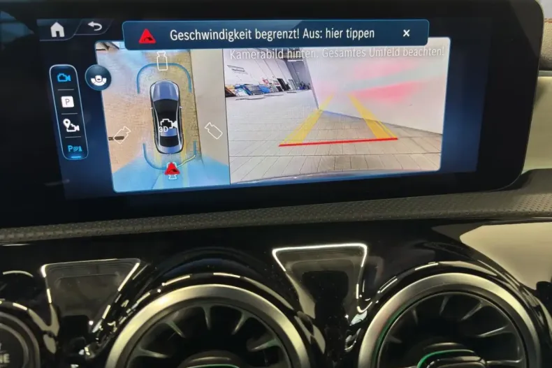 Mercedes-Benz CLA 220 din 2024 cu 11.900 km - oferta MER109185 - foto 10