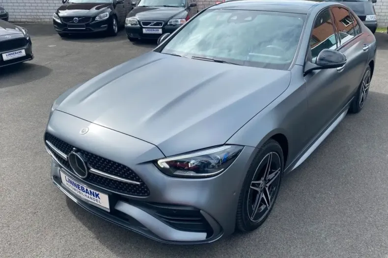 Mercedes-Benz C 300 din 2023 cu 52.000 km - oferta MER109187 - foto 1