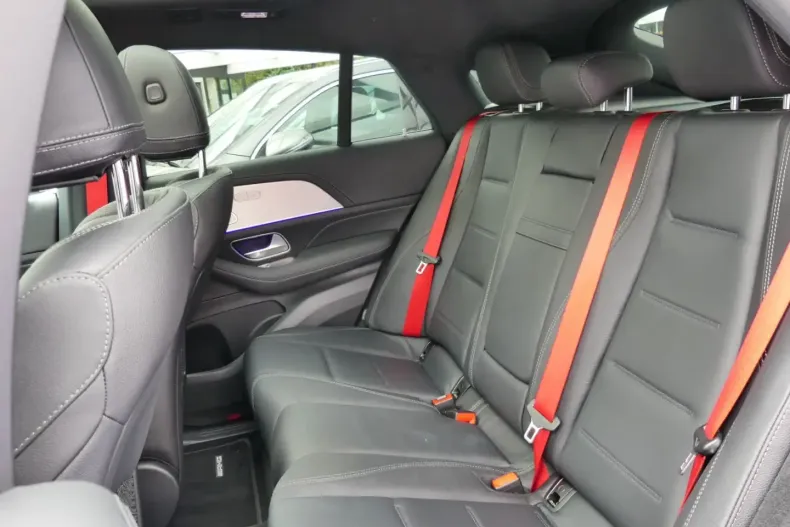 Mercedes-Benz GLE 450 din 2024 cu 39.464 km - oferta MER109204 - foto 10