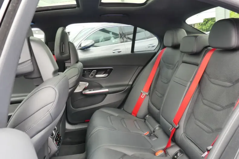 Mercedes-Benz C 43 AMG din 2024 cu 35.068 km - oferta MER109205 - foto 10