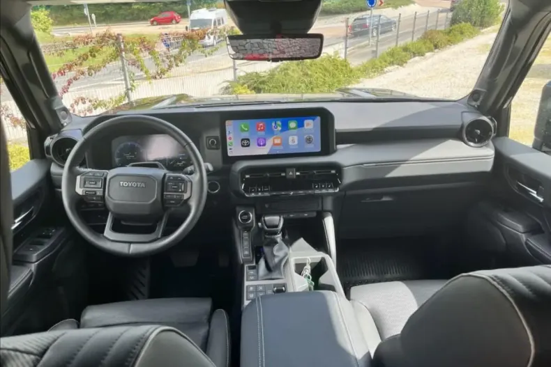 Toyota Land Cruiser din 2024 cu 5.300 km - oferta TOY109207 - foto 6