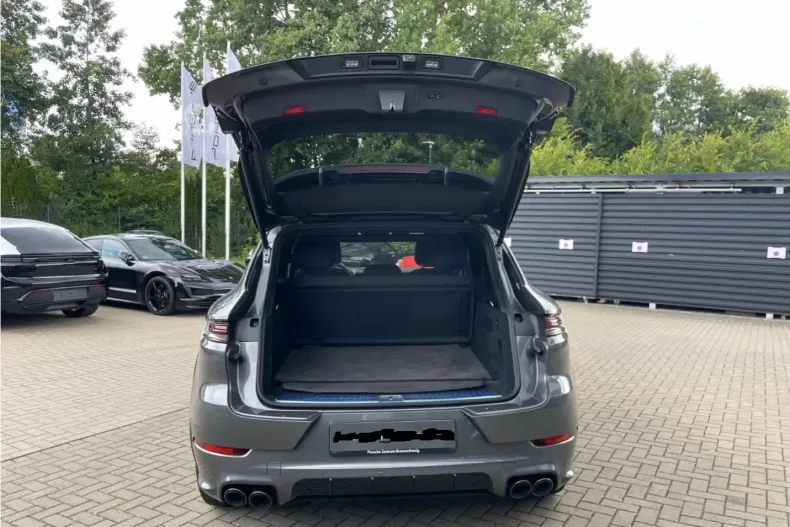 Porsche Cayenne din 2025 cu 8.500 km - oferta POR109240 - foto 4