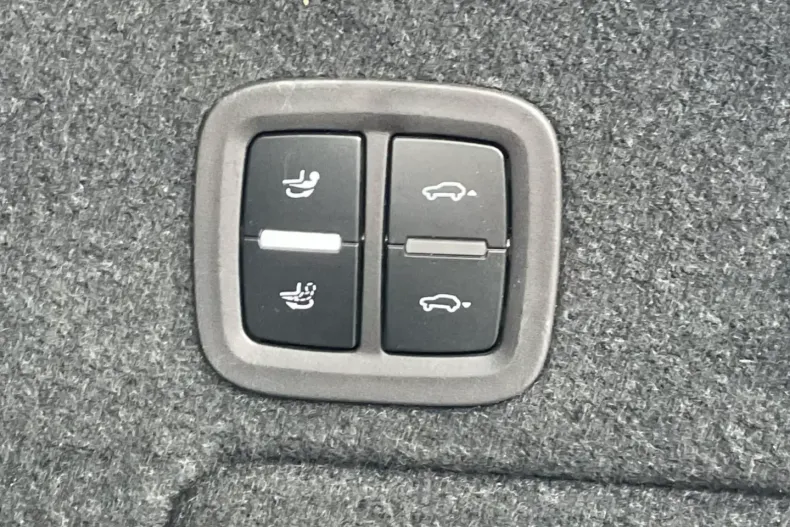 Porsche Cayenne din 2025 cu 8.500 km - oferta POR109240 - foto 14