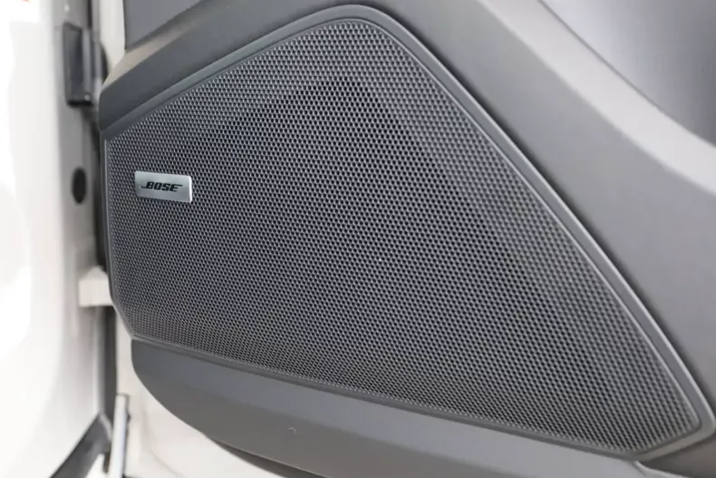 Porsche Cayenne din 2025 cu 9.900 km - oferta POR109241 - foto 10