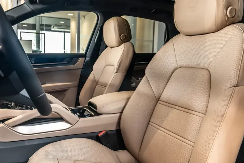 Porsche Cayenne din 2025 cu 11.900 km - oferta POR109245 - foto 15