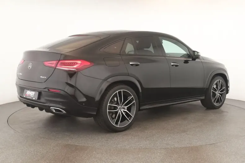 Mercedes-Benz GLE 400 din 2022 cu 72.300 km - oferta MER109255 - foto 5