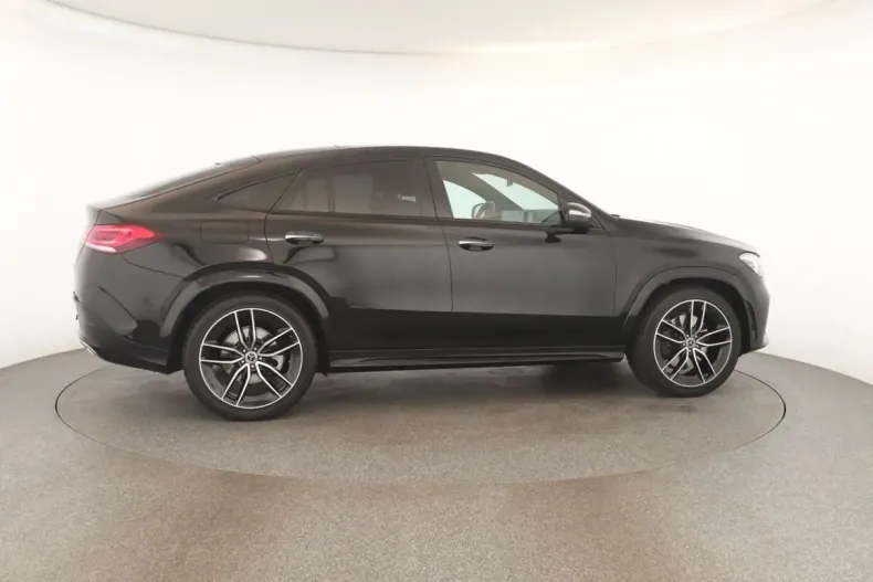 Mercedes-Benz GLE 400 din 2022 cu 72.300 km - oferta MER109255 - foto 29